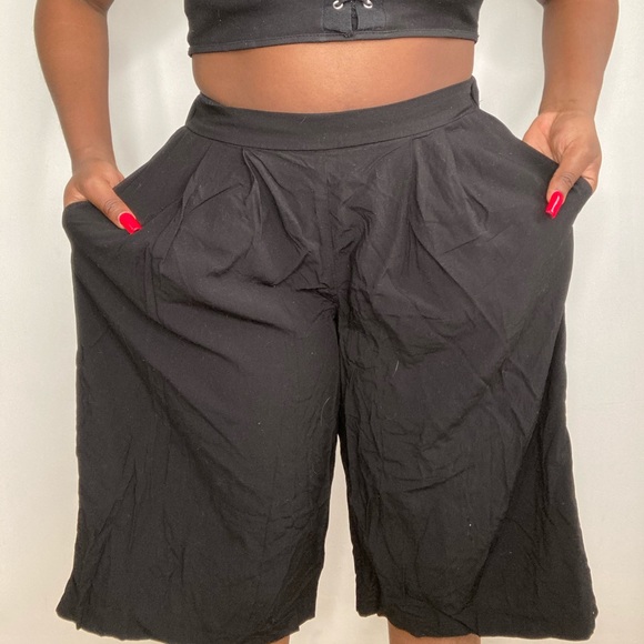 Reitmans black pleated w pocket pants 😻! - Picture 9 of 11